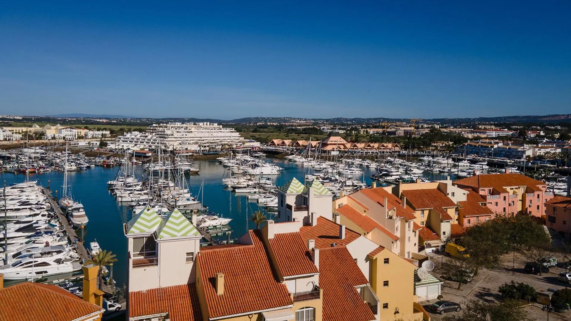 T3 Triplex Vista Mar Marina De Vilamoura-Greice Homes